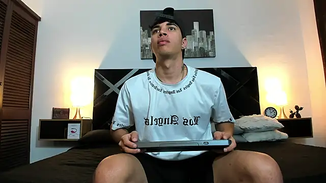 Snapshot of iammariano chatting on 04-12-26, 03:00 iammariano online show from 04-12-26, 03:00