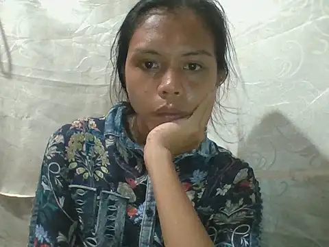 Kim25xxxx online show from 11-18-25, 12:31