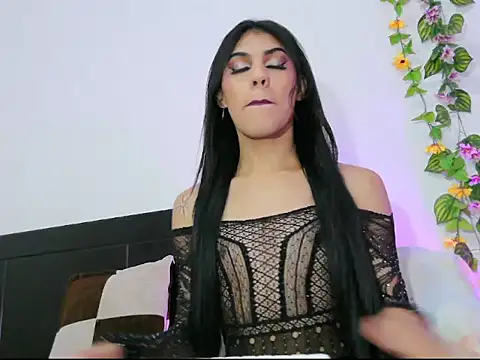 Snapshot of ashley_Sexy26 chatting on 10-17-25, 05:10 ashley Sexy26 online show from 10-17-25, 05:10