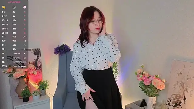 NyamNyamNyammm online show from 09-26-25, 05:06