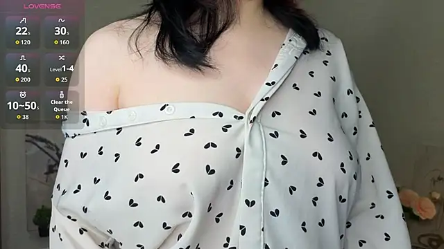 NyamNyamNyammm online show from 11-05-25, 04:29