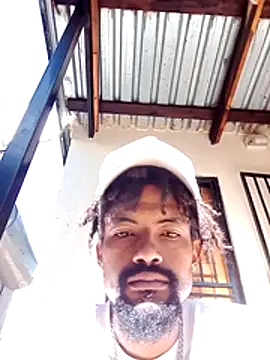 Snapshot of Goofygoody17 chatting on 02-16-26, 07:37 Goofygoody17 online show from 02-16-26, 07:37