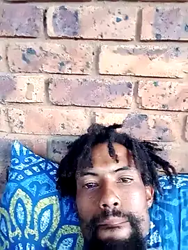 Snapshot of Goofygoody17 chatting on 03-29-26, 02:17 Goofygoody17 online show from 03-29-26, 02:17