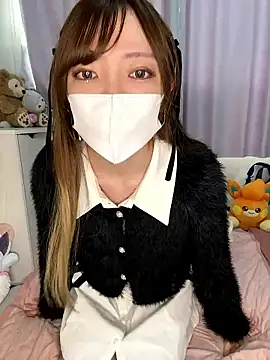 Snapshot of Moe_v_v chatting on 10-12-25, 06:01 Moe v v online show from 10-12-25, 06:01