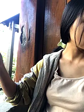 Mai lovely online show from 10-18-25, 01:52