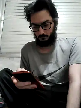 Snapshot of Fefede97_ chatting on 06-14-26, 08:16 Fefede97 online show from 06-14-26, 08:16