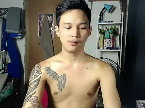 asianmonstercock05 online show from 05-06-26, 09:03