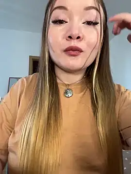 Amalie Smith online show from 06-02-26, 07:21