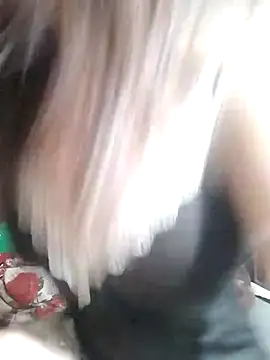 Snapshot of Meomeo-meo chatting on 10-21-25, 07:47 Meomeo-meo online show from 10-21-25, 07:47