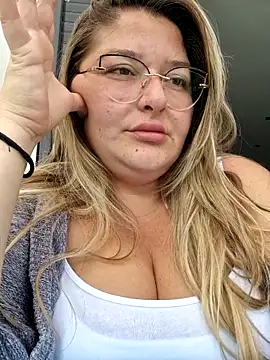 HornyBella88 online show from 10-03-25, 09:39