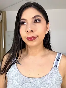 Ashley-Whitee online show from 01-17-26, 04:11