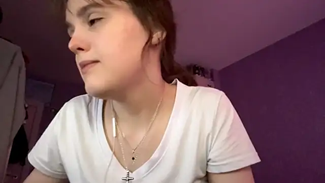 Snapshot of ShannanJou chatting on 10-14-25, 08:15 ShannanJou online show from 10-14-25, 08:15