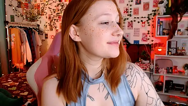 Ayla Hicks online show from 01-07-26, 06:54