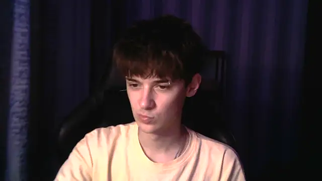 Hoot Dude  online show from 12-01-25, 02:11