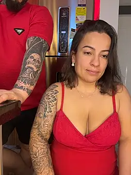 liz and thiago online show from 10-12-25, 01:26