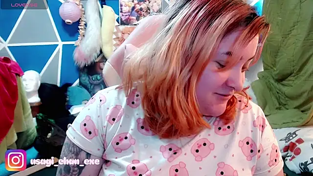 Snapshot of HairyDomme chatting on 10-08-25, 05:54 HairyDomme online show from 10-08-25, 05:54