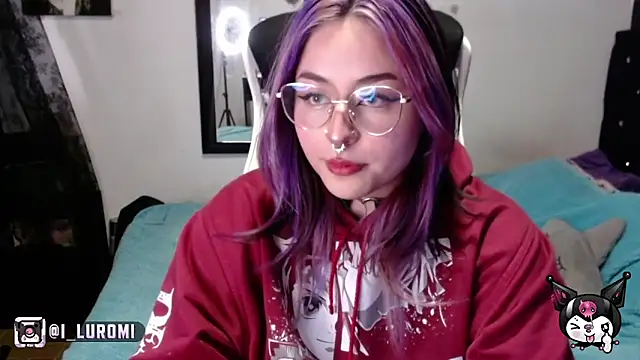 Iluromi online show from 11-24-25, 03:45