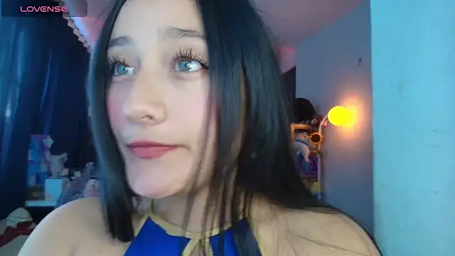 Hinata 21  online show from 04-14-26, 09:10