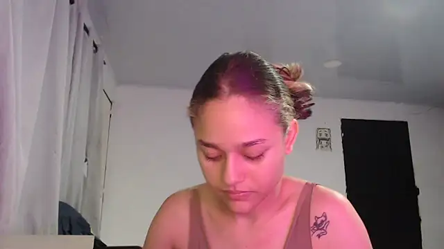 LittleCheerry69 online show from 02-26-26, 04:28