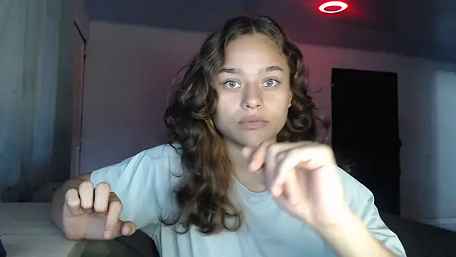 LittleCheerry69 online show from 06-17-26, 04:08