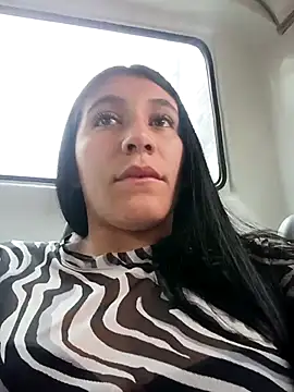Snapshot of __Antonella chatting on 10-04-25, 03:10 Antonella online show from 10-04-25, 03:10