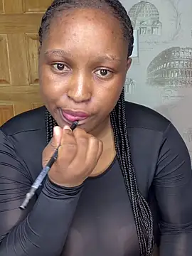 Snapshot of Bellabootie chatting on 05-27-26, 12:13 Bellabootie online show from 05-27-26, 12:13
