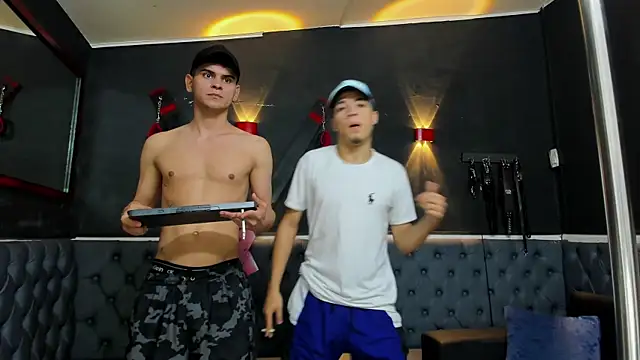 liam coleman25 online show from 11-21-25, 04:22