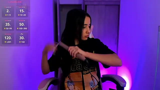 ISABELFORYOU1 online show from 02-10-26, 12:04