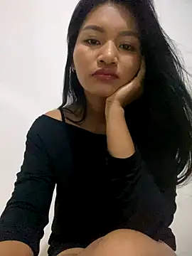 Snapshot of fenixzara chatting on 09-28-25, 09:09 fenixzara online show from 09-28-25, 09:09