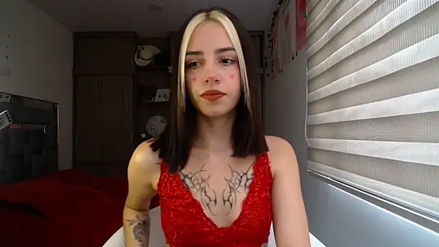 Kittyross online show from 02-14-26, 04:37