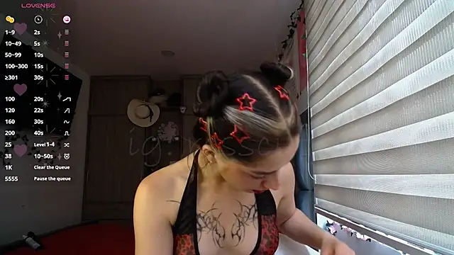 Kittyross online show from 07-14-26, 04:56
