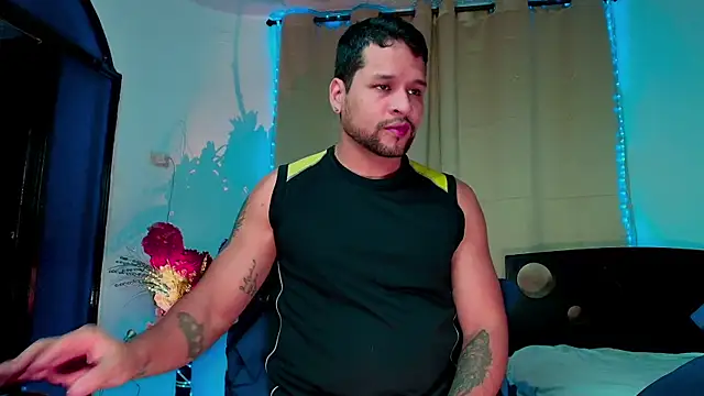 LucasGaeel online show from 11-14-25, 11:57