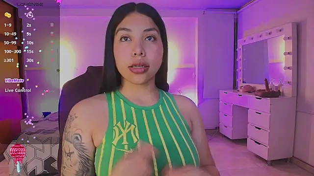 kloe28 online show from 05-20-26, 03:45