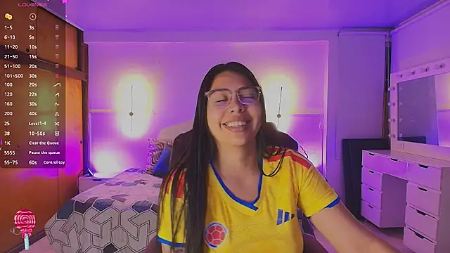 kloe28 online show from 07-04-26, 03:56