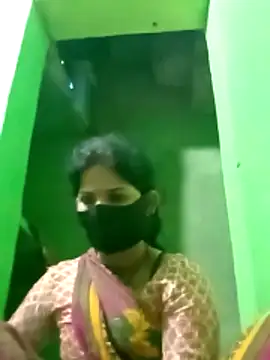 Cuty nensi online show from 10-29-25, 02:47