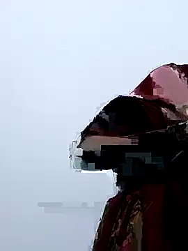 Cuty nensi online show from 10-31-25, 01:17