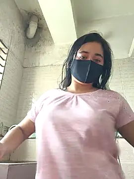 Love Queen11 online show from 04-12-26, 07:35