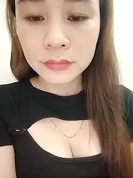 Snapshot of Girl_Shy2000 chatting on 10-12-25, 11:53 Girl Shy2000 online show from 10-12-25, 11:53