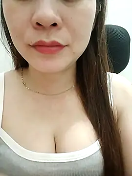 Snapshot of Girl_Shy2000 chatting on 10-15-25, 12:16 Girl Shy2000 online show from 10-15-25, 12:16