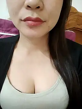 Snapshot of Girl_Shy2000 chatting on 11-11-25, 05:07 Girl Shy2000 online show from 11-11-25, 05:07