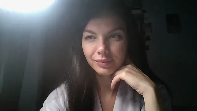 Snapshot of Lorivell chatting on 11-20-25, 12:16 Lorivell online show from 11-20-25, 12:16