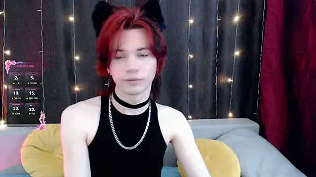 Snapshot of evan_reinhart chatting on 11-28-25, 09:17 evan reinhart online show from 11-28-25, 09:17