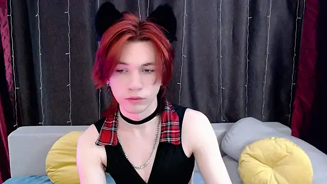 Snapshot of evan_reinhart chatting on 11-30-25, 08:02 evan reinhart online show from 11-30-25, 08:02