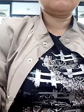 Kimkhaepretty online show from 11-21-25, 03:38