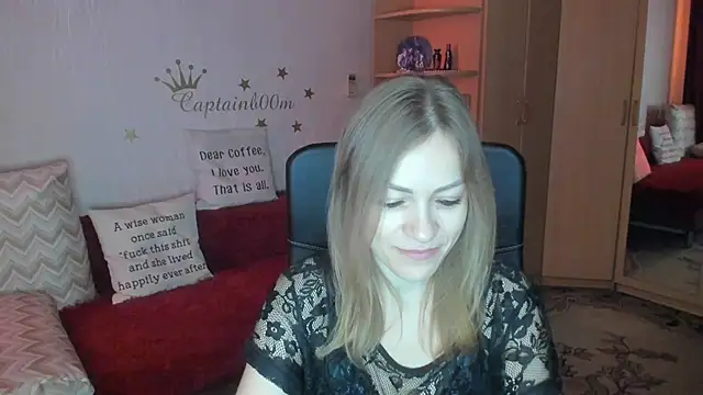 Tiffany Bates online show from 10-17-25, 03:42