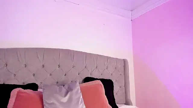 melevansxs online show from 02-21-26, 06:03