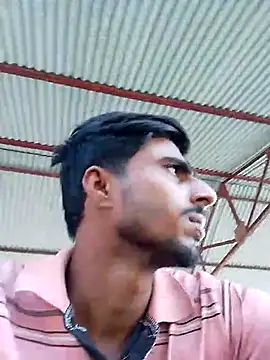 Snapshot of LesserUpset chatting on 10-26-25, 04:18 LesserUpset online show from 10-26-25, 04:18