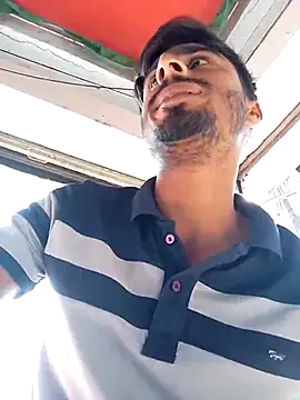 Snapshot of LesserUpset chatting on 12-15-25, 04:39 LesserUpset online show from 12-15-25, 04:39