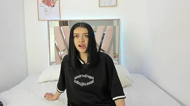 lissastone online show from 10-08-25, 03:04