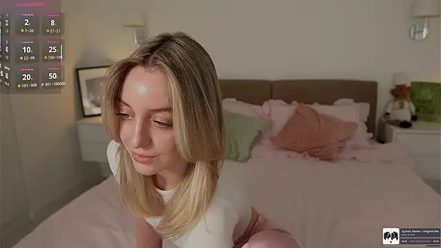 SophieBelll online show from 02-10-26, 11:36